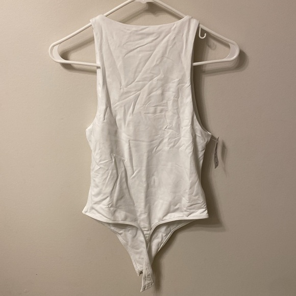 Babaton contours bodysuit - Picture 2 of 3